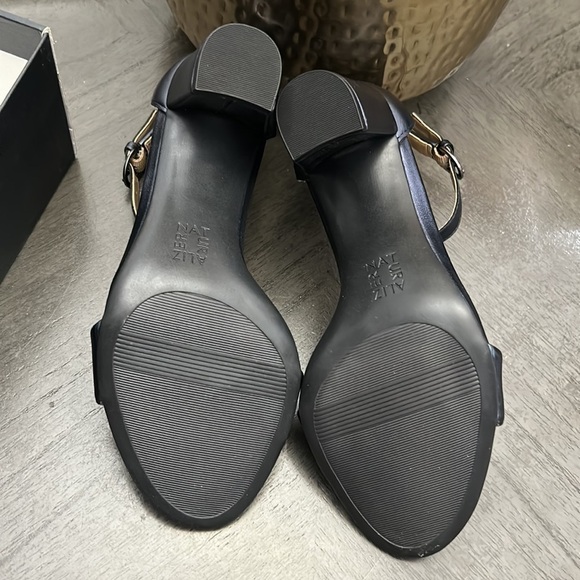 Naturalizer Women's Vera Dress Sandal (WIDE) - Picture 3 of 10